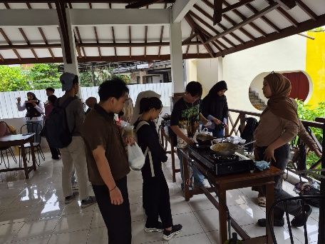 Kegiatan Entrepreneur Corner P2KPK Uniga