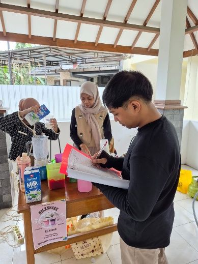 Kegiatan Entrepreneur Corner P2KPK Uniga